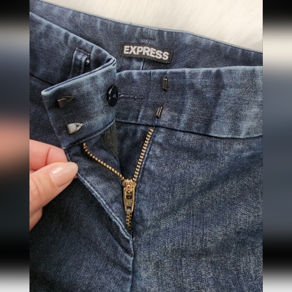 Express Cuffed Stretchy Summer COTTON shorts in Denim Blue size 0 Regular - Picture 2 of 7